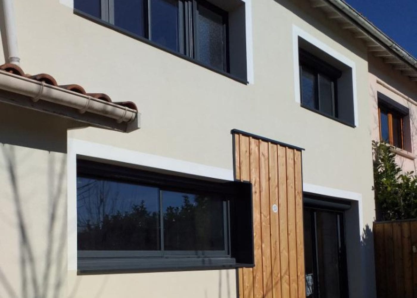 Photo d'une maison après une ITE au Haillan