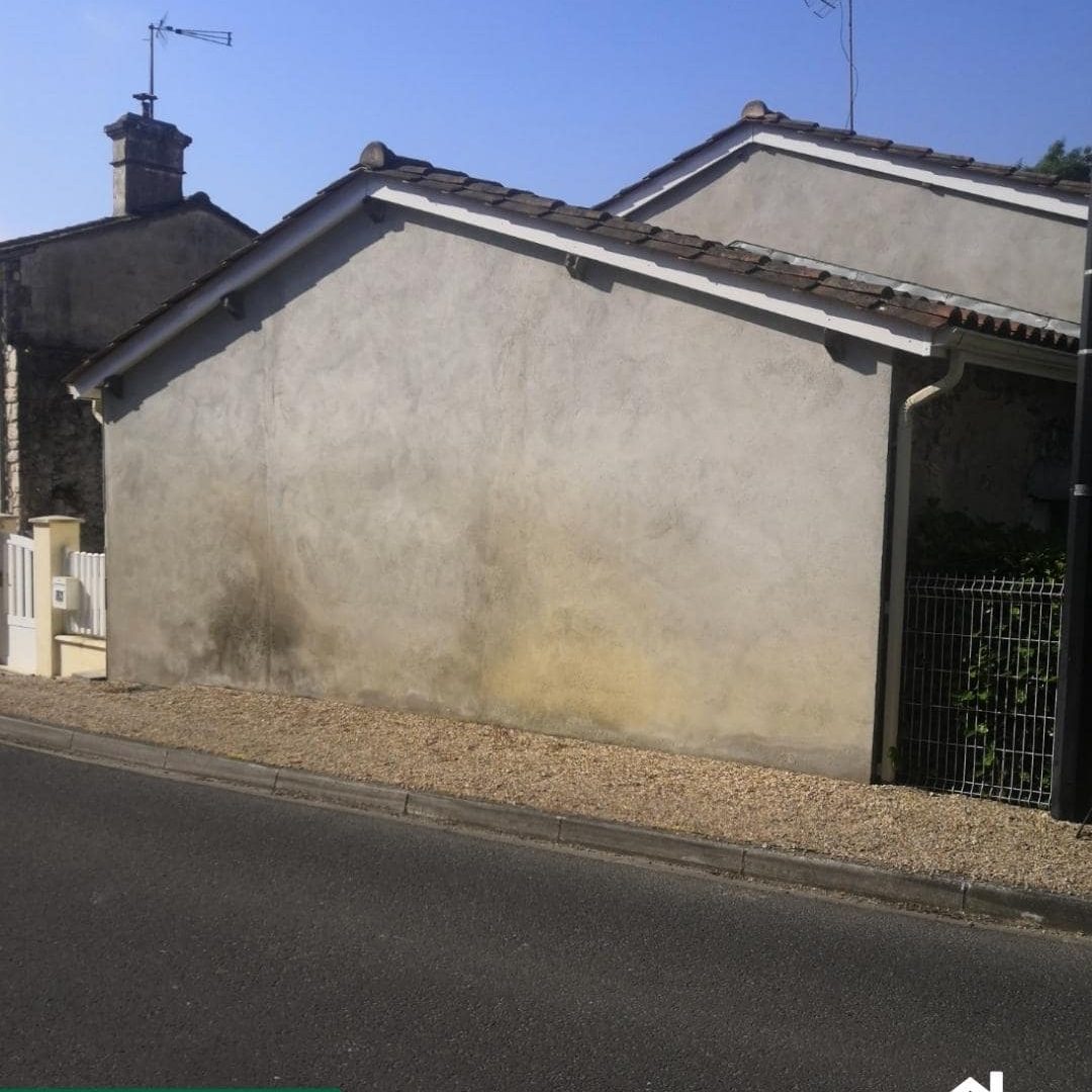 À Minzac, ravalement et isolation thermique par l&rsquo;extérieur de cette maison — avant chantier