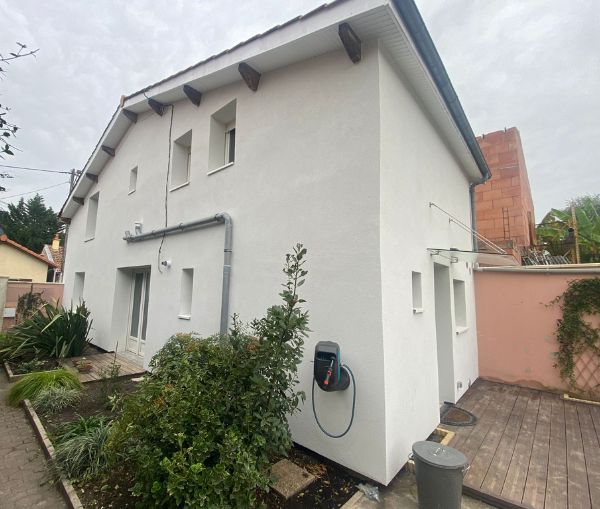 Façades d'une maison à Cenon apres ITE