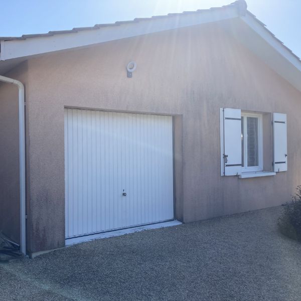 Ravalement à Saint-Pierre-d&rsquo;Irube — avant chantier