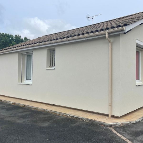 Réalisation d'une ITE sur une maison à Biganos après3