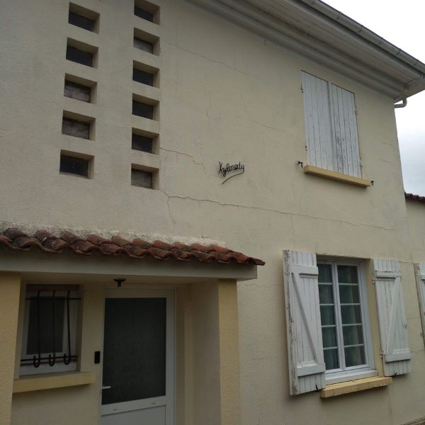 Isolation de façade à Sainte-Eulalie — avant chantier