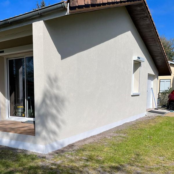 Rénovation de façade à Sanguinet — après chantier