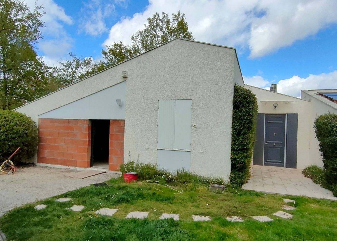 Isolation de façade à Saint-Sulpice-Et-Cameyrac — avant chantier