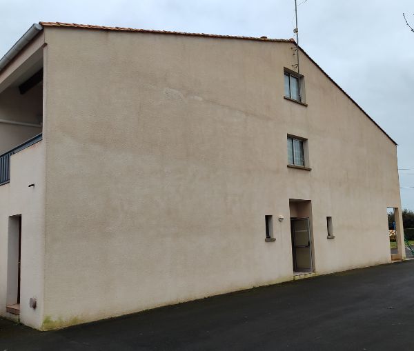 Ravalement de façade à Saint-Pierre-D&rsquo;Oléron — avant chantier