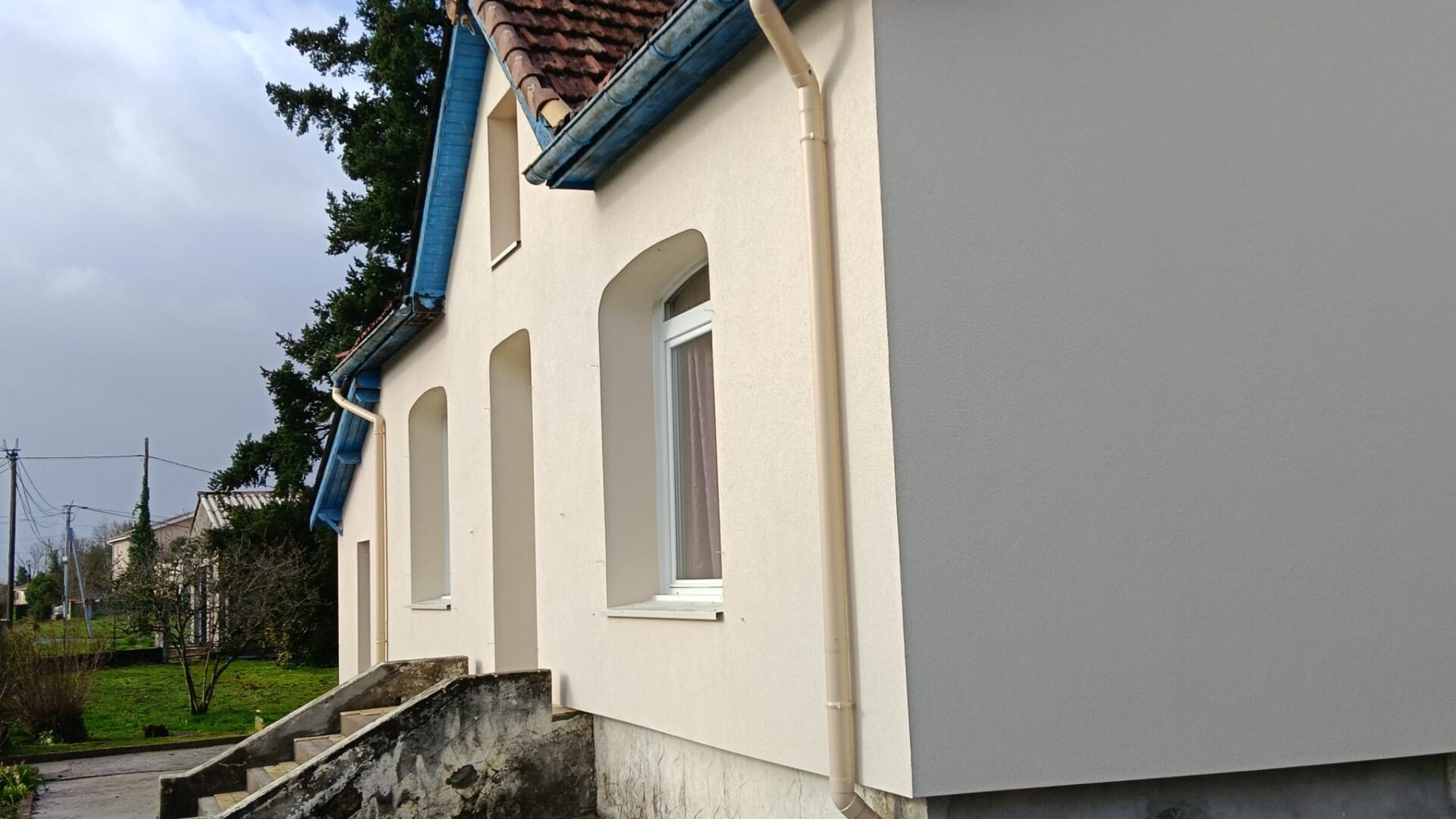 Isolation extérieure à Léon dans les Landes