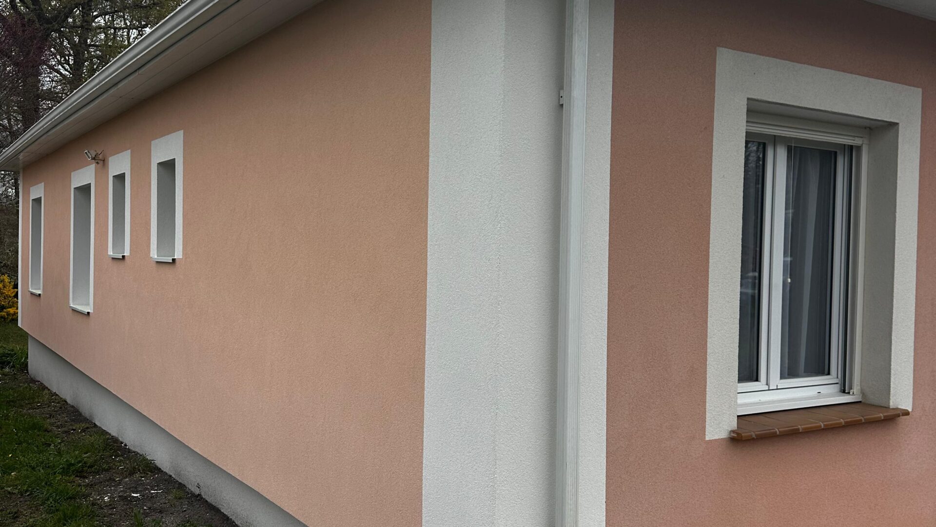 Magnifique chantier d'Isolation Thermique par l'Extérieur à Gujan-Mestras (ITE)