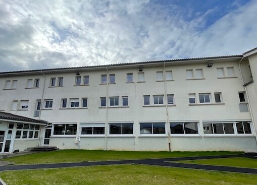 Isolation thermique par l’extérieur pour le collège Saint-Joseph (64) — avant chantier